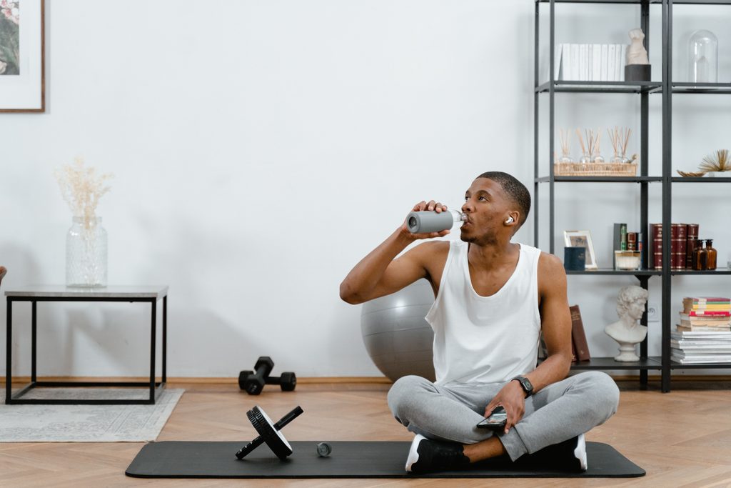 General health habits including hydration and physical activity